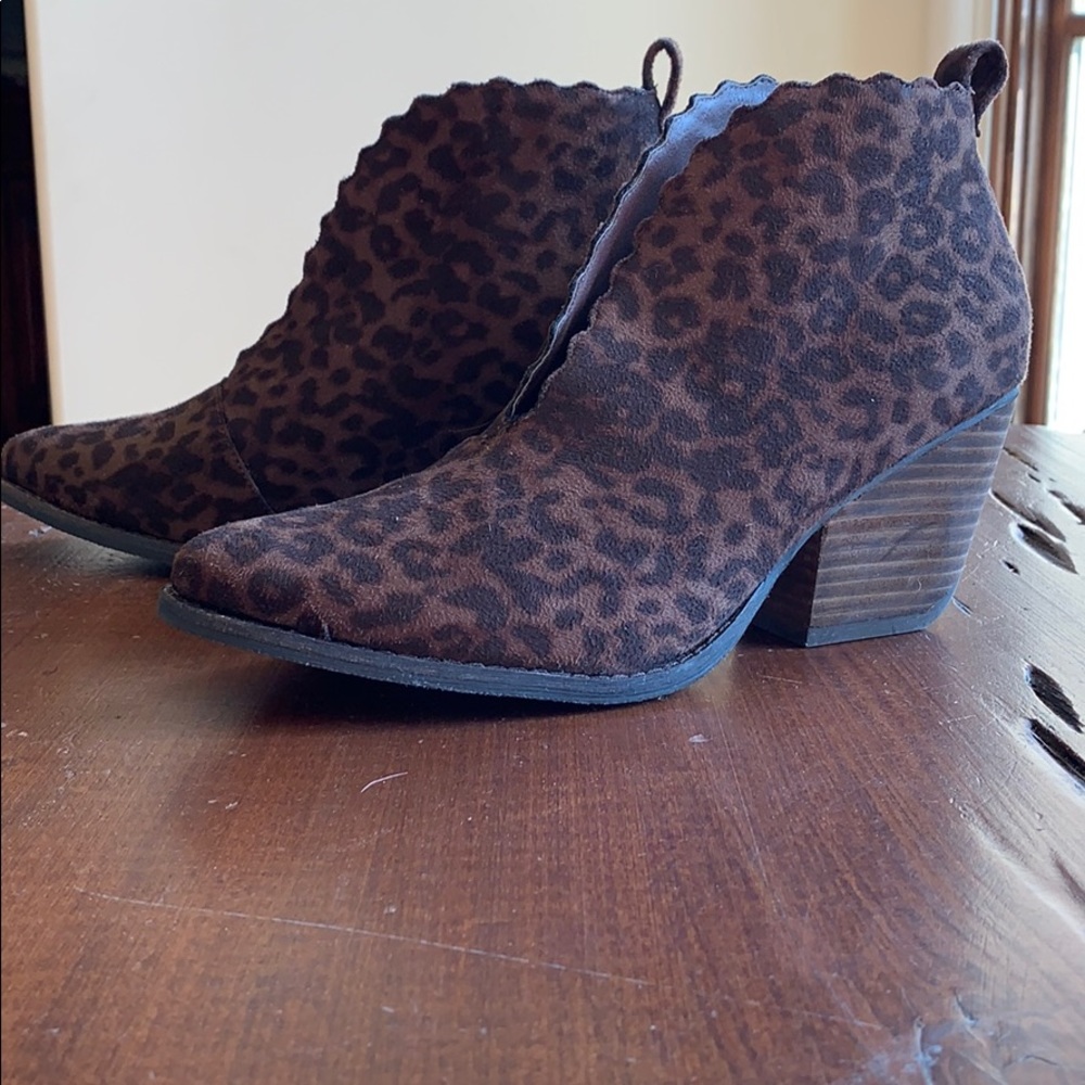 Brown leopard print booties Coconuts by Matisse